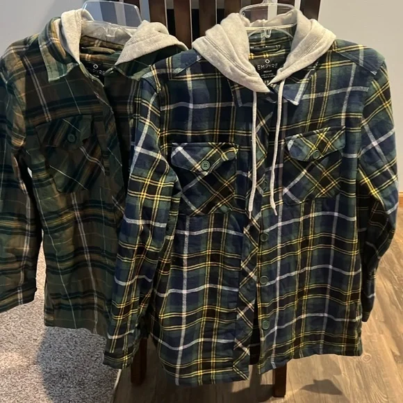 Empyre zumiez bundle flannel hoodies both medium - Picture 1 of 7